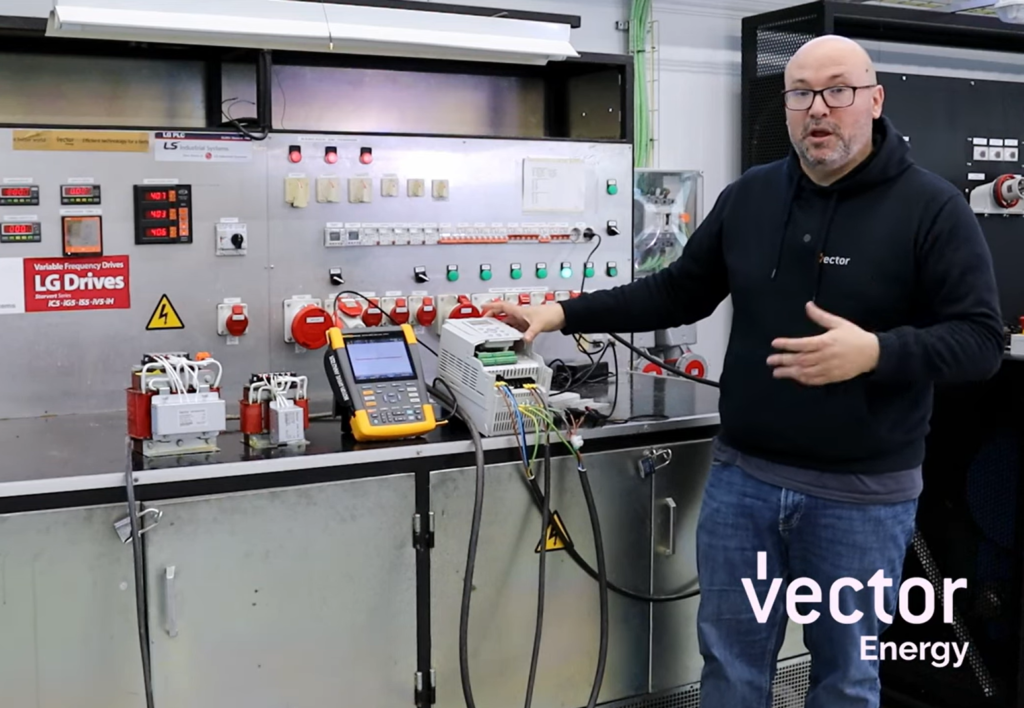 [Video] ¿Cómo afecta un filtro dv/dt o un filtro senoidal a la salida de un variador de frecuencia?